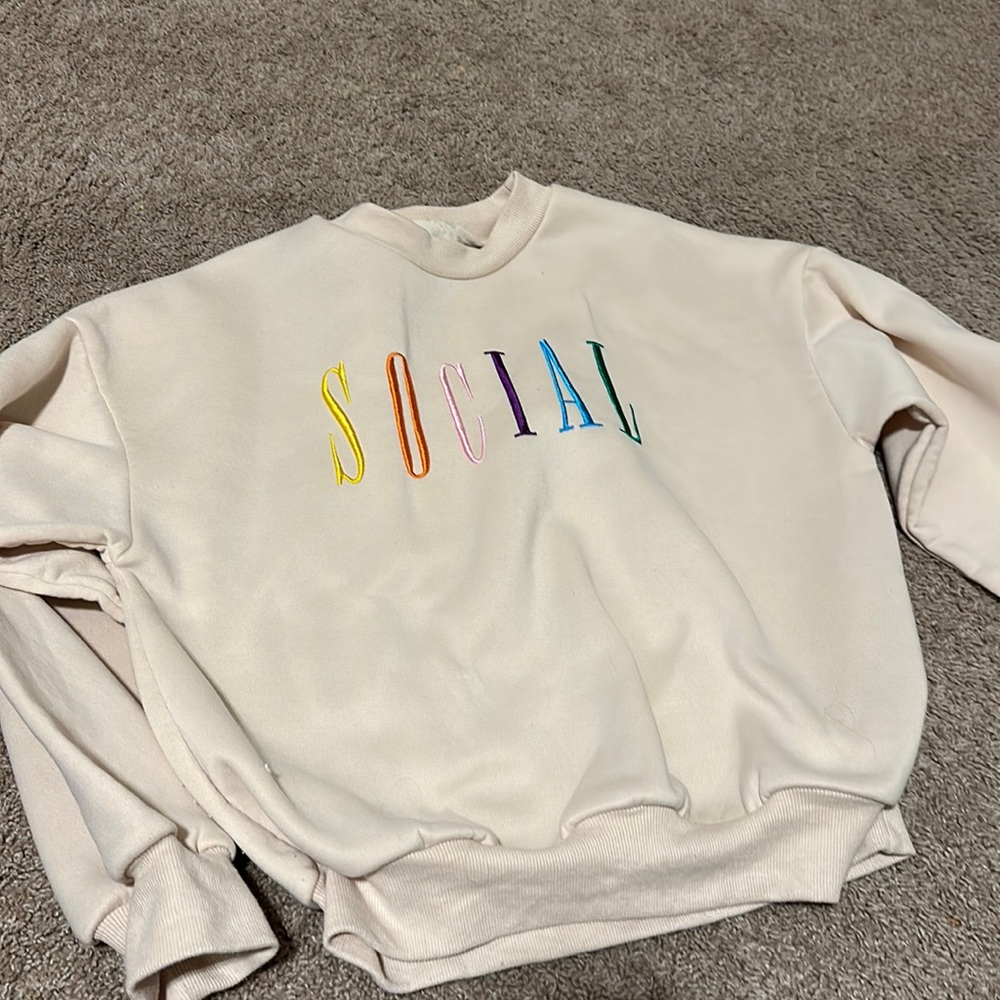 Social Sweatshirt